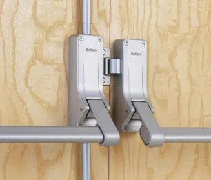 Town Center Locksmith Shop Boynton Beach, FL 561-328-2941 Town Center Locksmith Shop Boynton Beach, FL 561-328-2941 - 8-Push-Bars